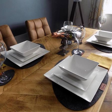 2 Bedroom Luxury City Centre Apt Lincoln Esterno foto