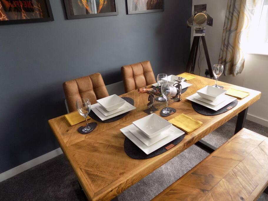 2 Bedroom Luxury City Centre Apt Lincoln Esterno foto