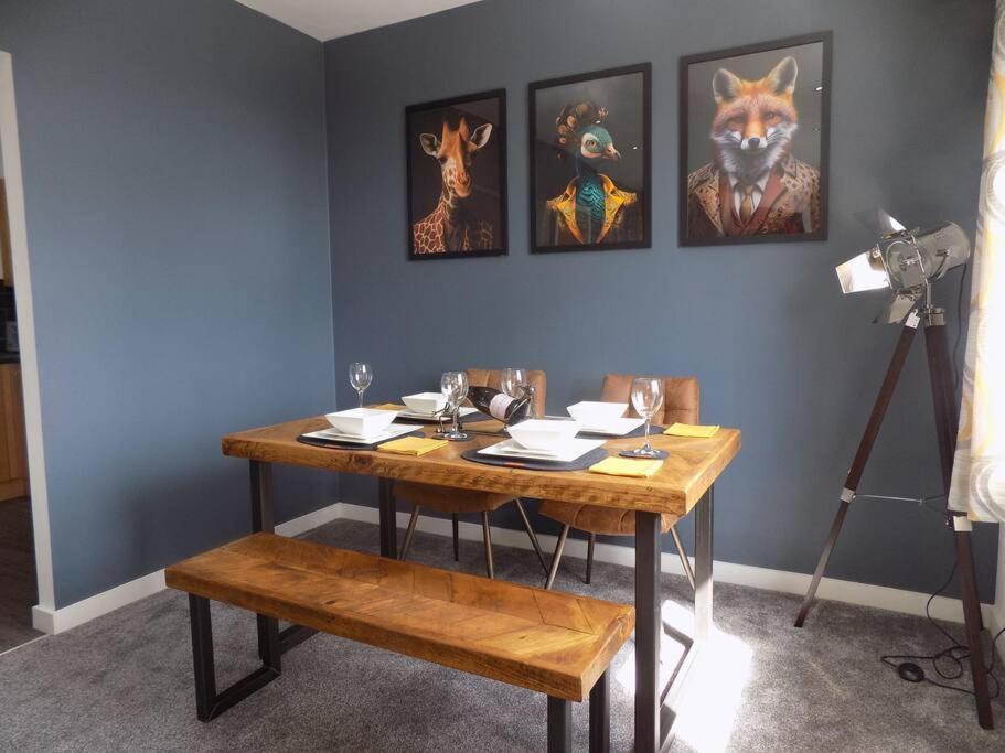 2 Bedroom Luxury City Centre Apt Lincoln Esterno foto